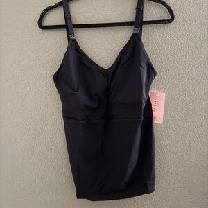 NWT Ingrid & Isobel Nursing Tank XL